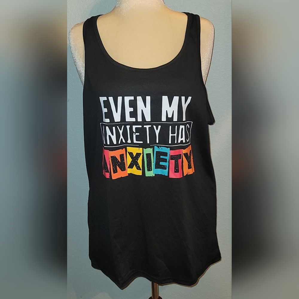 BNWOT*Graphic Racerback Tank 2X